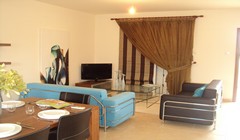 Anemomylos 花园, Paralimni